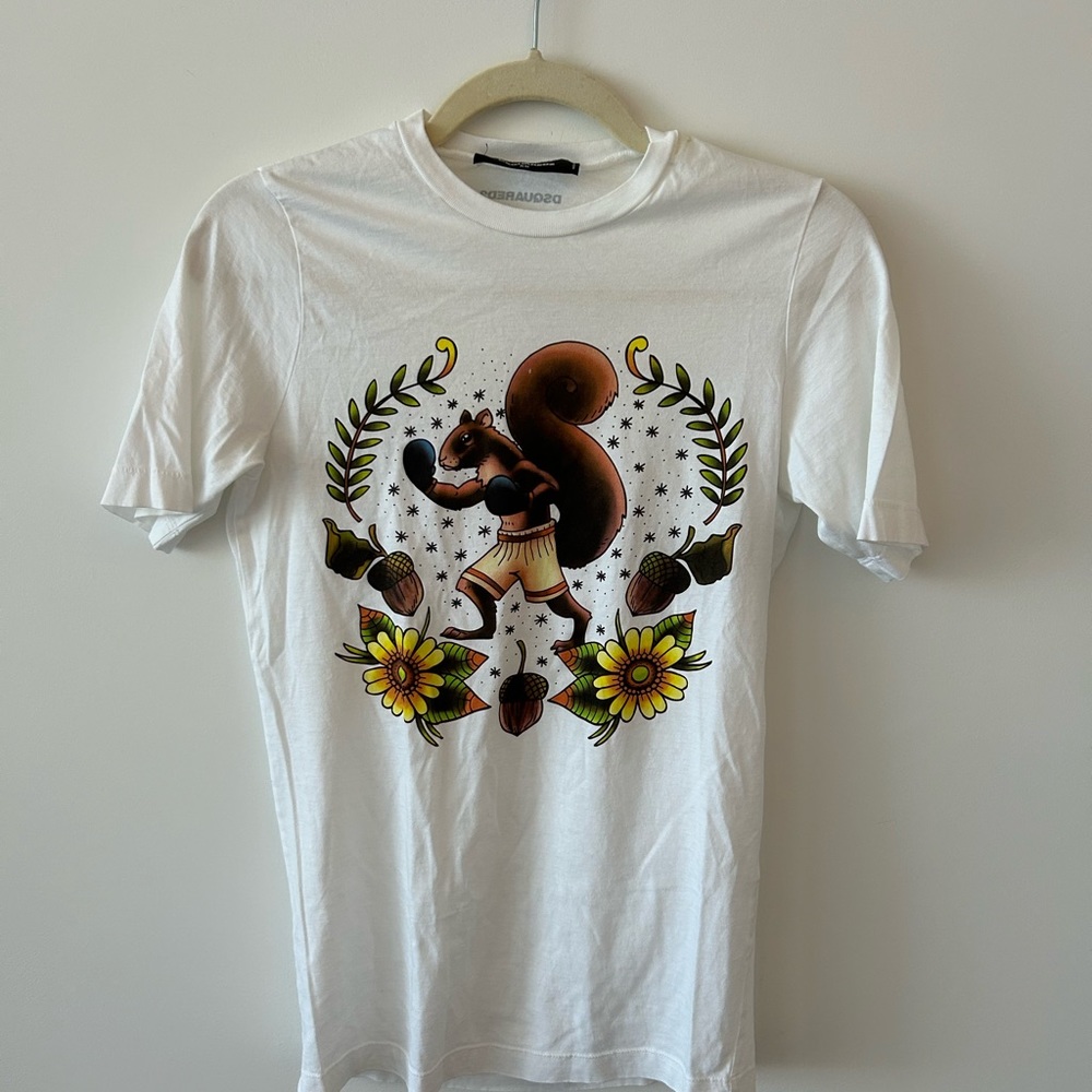 XS Dsquared2 Tshirt with Punching Squirrel (never worn)